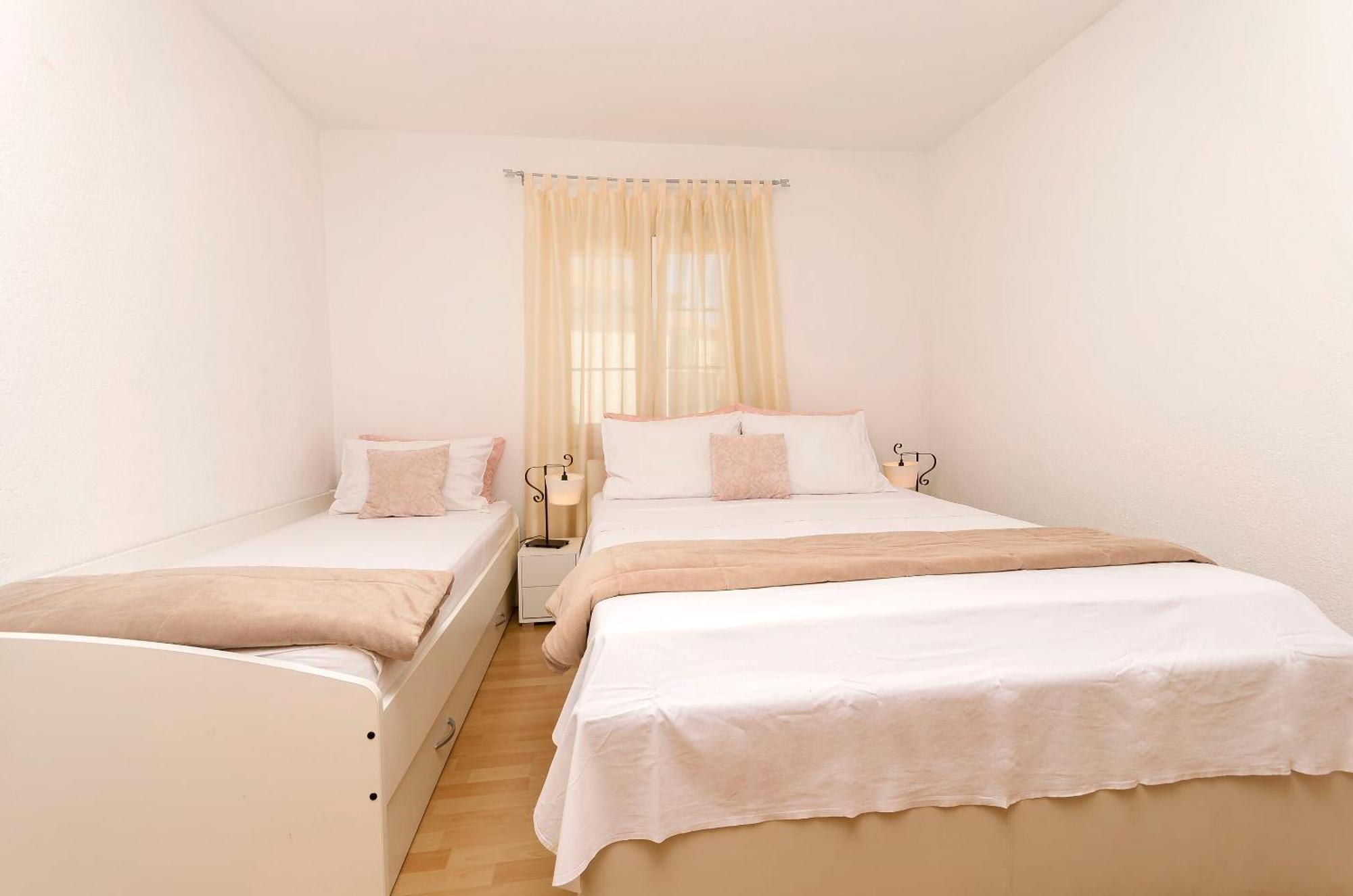 Apartment Ani Vodice Eksteriør bilde