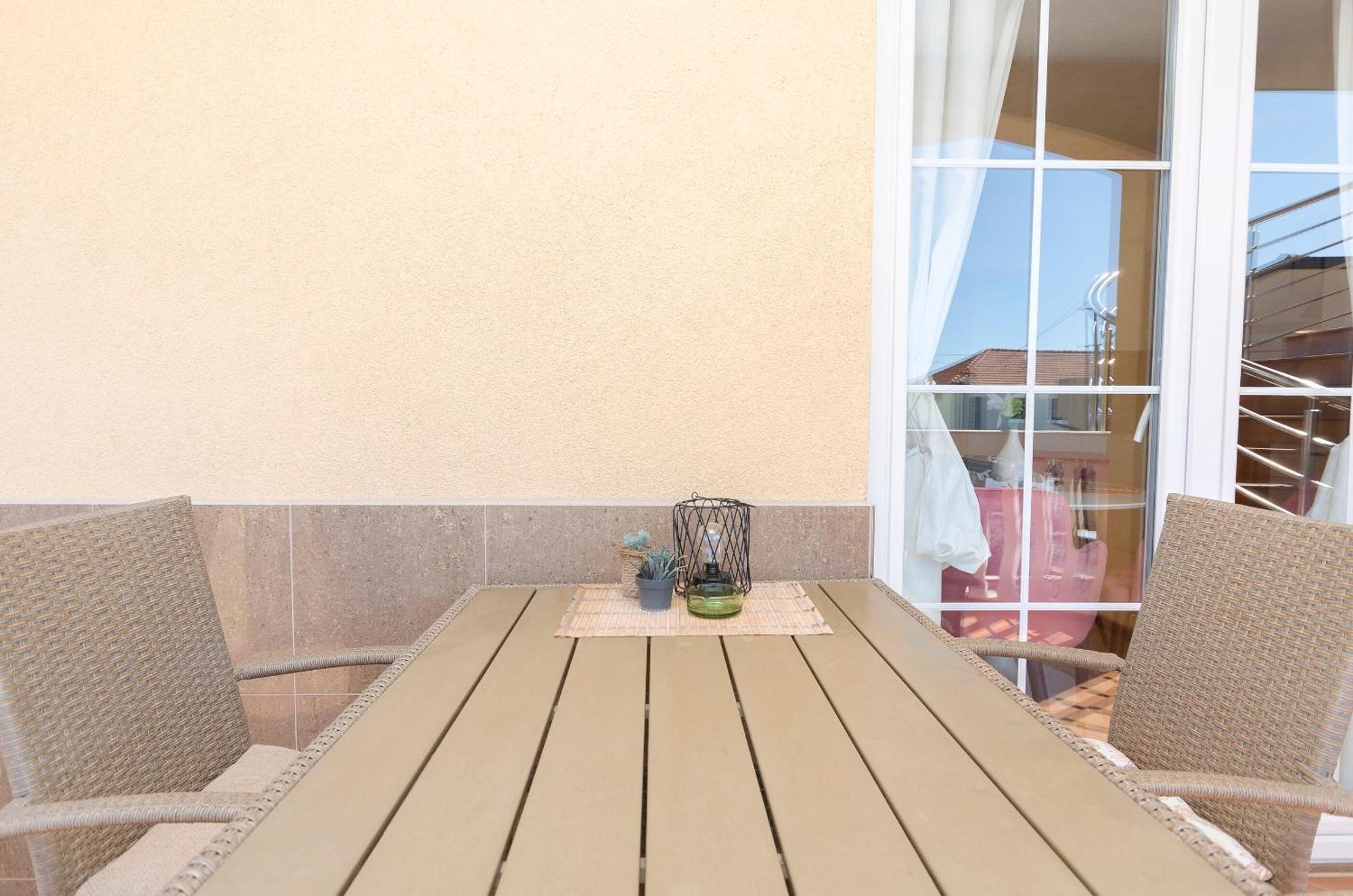 Apartment Ani Vodice Eksteriør bilde